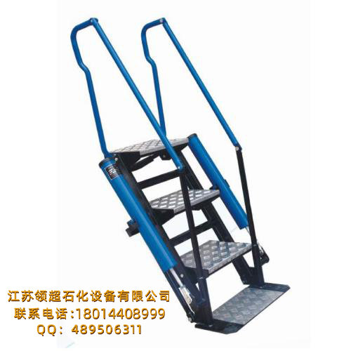 福建廈門客戶定制的折疊梯活動梯(簡易梯三步梯四步梯五步梯側裝梯)已發貨(1) 福建廈門客戶定制的折疊梯活動梯(簡易梯三步梯四步梯五步梯側裝梯)已發貨(1)